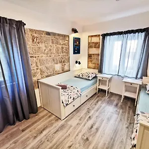 Crobeauty Villa Split